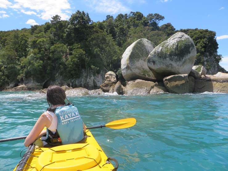 Split Apple Rock kayak