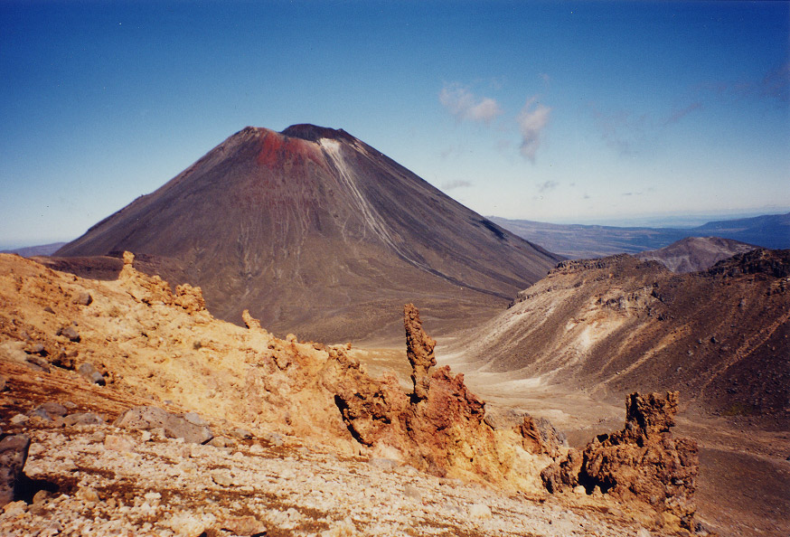 Mt Ngaurahoe, otherwise known as Mt Doom!
